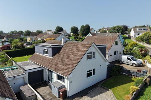 5 bed property, in Gannet Drive, £421,350