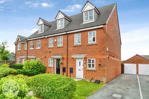 3 bed property, in Coppy Bridge Drive, £230,000