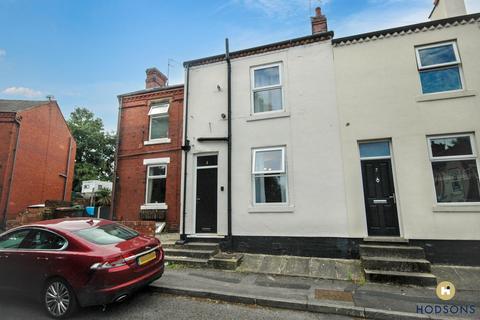 2 bed property, in Harrap Street, £150,000