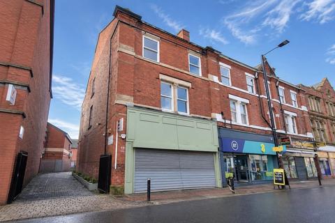 5 bed property, in Bradshawgate, £750,000