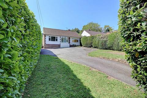 2 bed property, in Nags Head Lane, £600,000