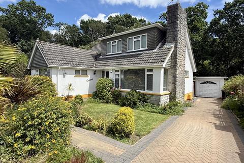 3 bed property, in Merley Drive, £595,000