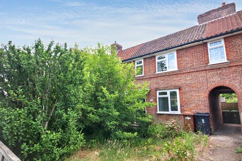 3 bed property, in 9 Newtown, £80,000