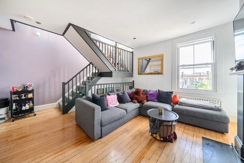 2 bed property, in Santley Street, £550,000