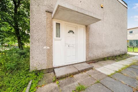 3 bed property, in Enstone, £100,000