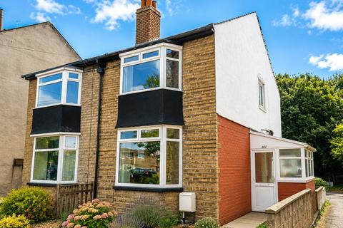 3 bed property, in Leeds Road, £150,000