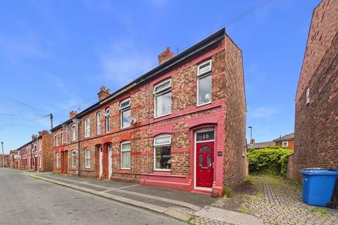2 bed property, in Marbury Street, £165,000