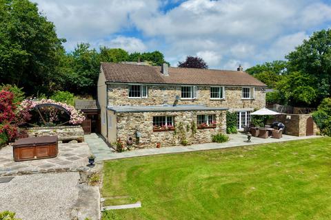 5 bed property, in St Wenn, £1,000,000