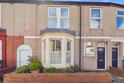 3 bed property, in Marden Crescent, £310,000