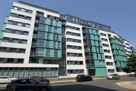 1 bed property, in Ingram Street, £50,000