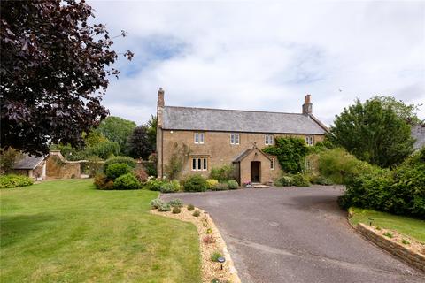 5 bed property, in Claycastle, £1,000,000