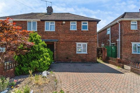 3 bed property, in Churchill Road, £210,000