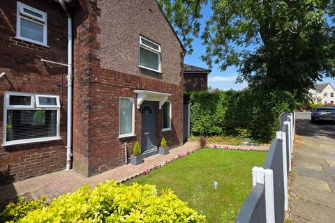 3 bed property, in Beechfield Road, £250,000