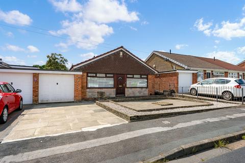 2 bed property, in Westfield Road, £235,000
