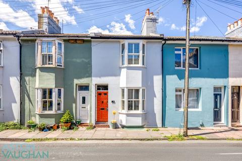 3 bed property, in Brighton, £550,000