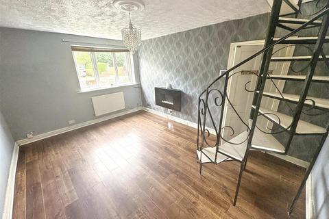 3 bed property, in Basil Street, £160,000