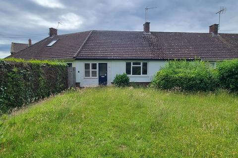 2 bed property, in Rushmere St Andrew, £115,000