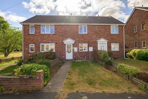 3 bed property, in Second Avenue, £180,000