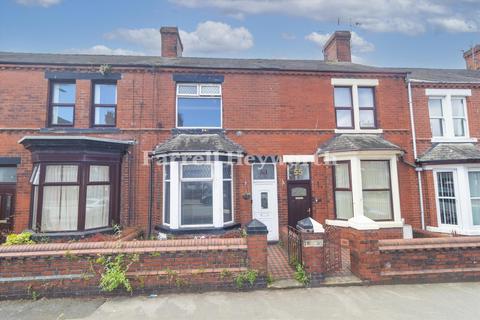 3 bed property, in Ainslie Street, £199,950