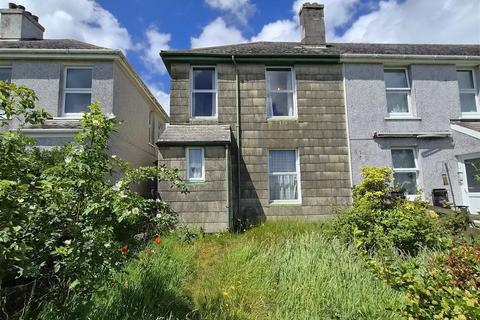 3 bed property, in Whitecross, £125,000