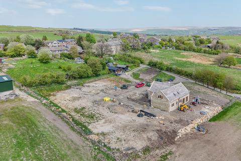 Land, in Plot 3 Davey Lane, £150,000