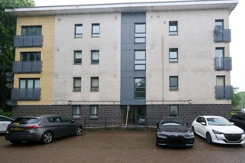 1 bed property, in Newabbey Road, £107,000