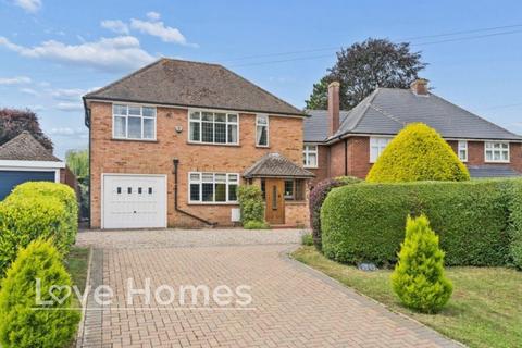 3 bed property, in Manor Road, £750,000