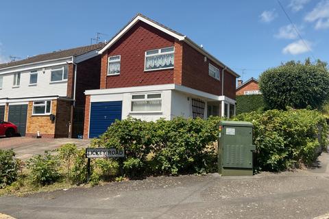 3 bed property, in Lickey Road, £265,000