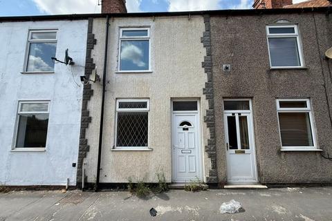 3 bed property, in 20 North Street, £100,000