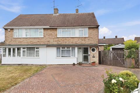 3 bed property, in Benedict Drive, £450,000