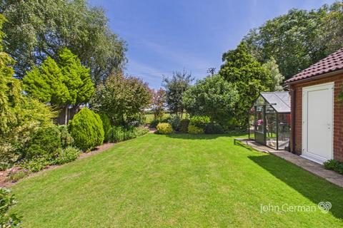 3 bed property, in Postern Road, £535,000