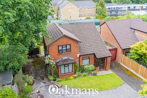 3 bed property, in Over Mill Drive, £525,000