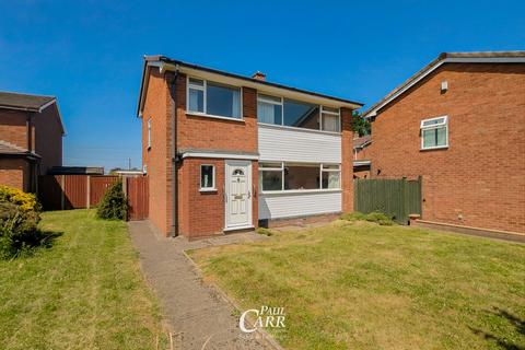 3 bed property, in Jackson Close, £260,000