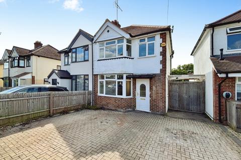 3 bed property, in Merriville Road, £275,000