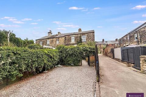 Land, in Elm Cottages, £138,000