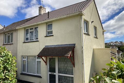 3 bed property, in Spencer Road, £197,500