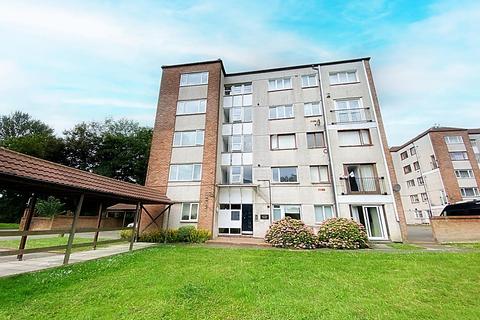 2 bed property, in St. Johns Green, £43,500