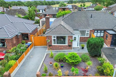 3 bed property, in Linkway Avenue, £240,000