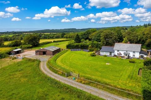 4 bed property, in Halwill, £895,000
