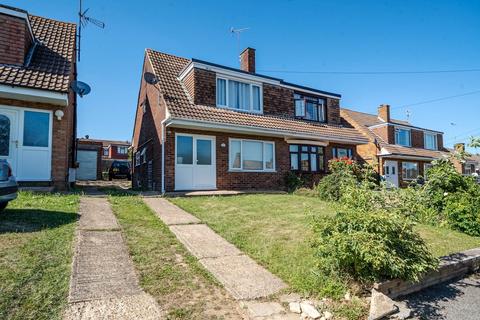 3 bed property, in Milton Grove, £315,000