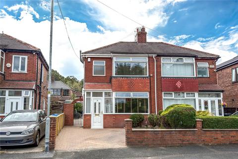3 bed property, in Atherley Grove, £230,000