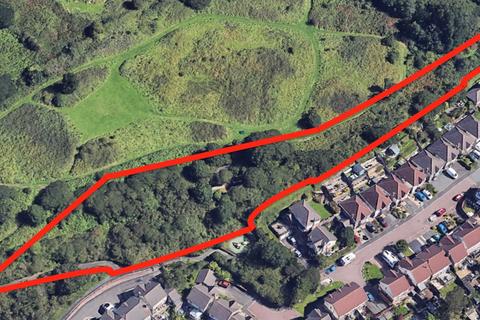 Land, in Land Lying to the South East of Carclaze Road, £1,000