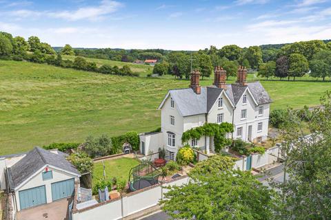 4 bed property, in Fairmile, £1,400,000