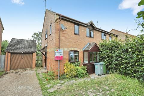 3 bed property, in Fletcher Way, £250,000