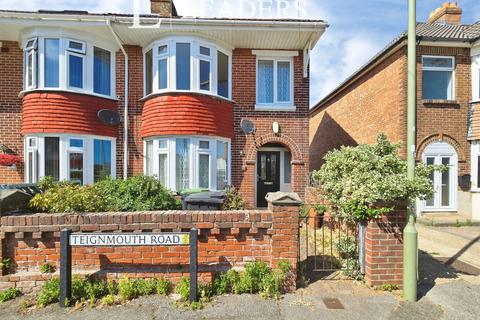 3 bed property, in Teignmouth Road, £250,000
