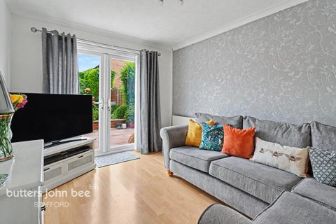 4 bed property, in Ashmore Drive, £390,000