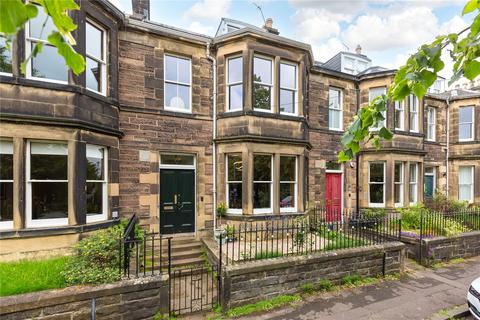 4 bed property, in Shandon Crescent, £765,000
