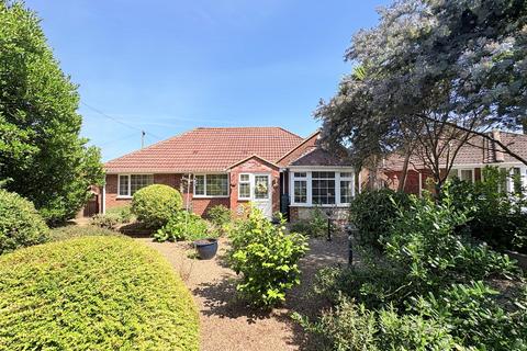 3 bed property, in Mays Lane, £545,000