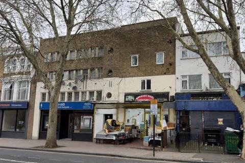 1 bed property, in Flat 3, £70,000