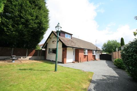 3 bed property, in Buxton Lane, £385,000